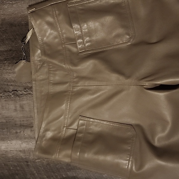 BOD & CHRISTENSEN SIMPLY TAUPE LEATHER PATCH POCKET PANTS SIZE 10 - Picture 7 of 7
